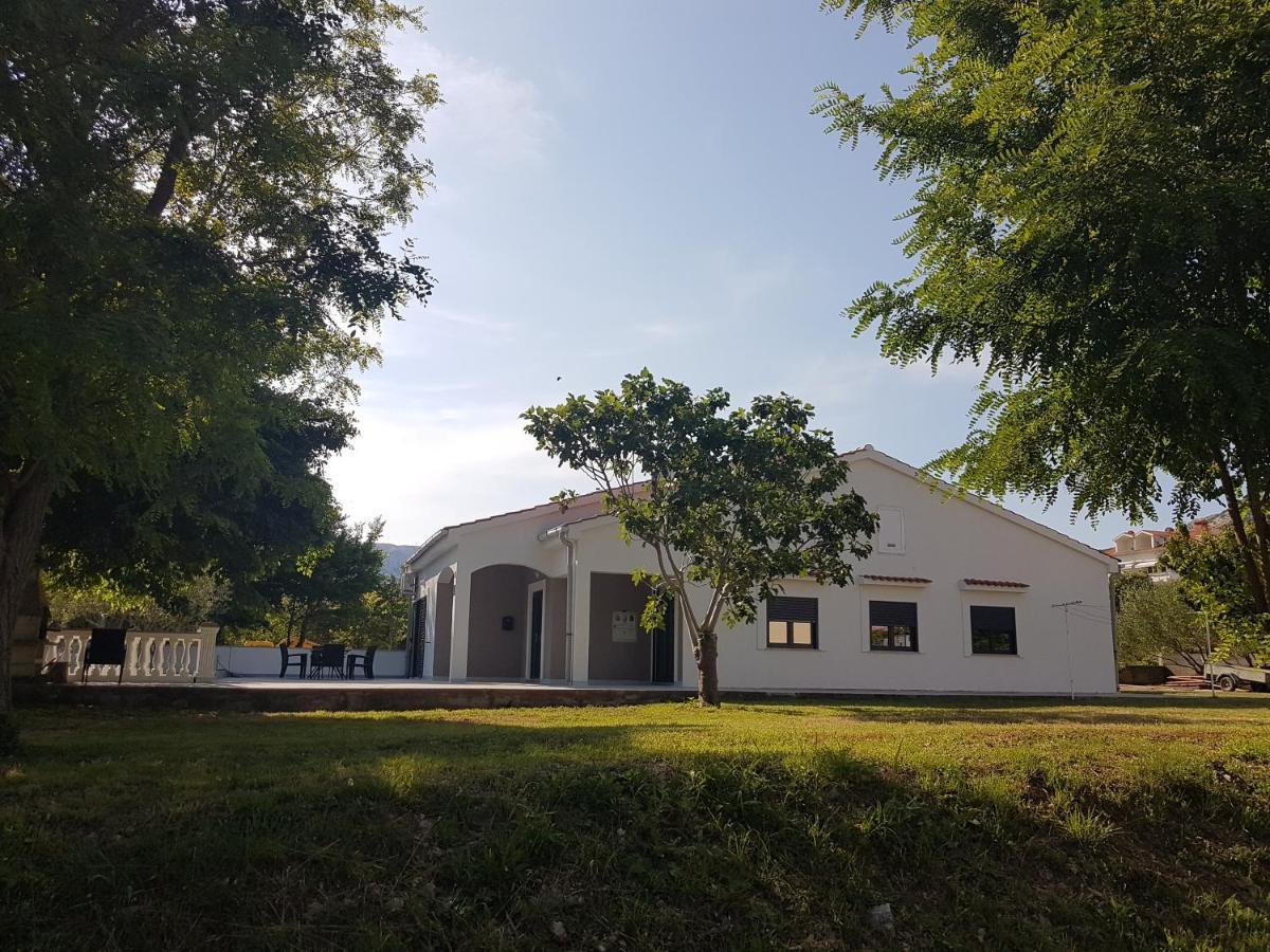 Apartments Andrea II Baska  Exterior photo