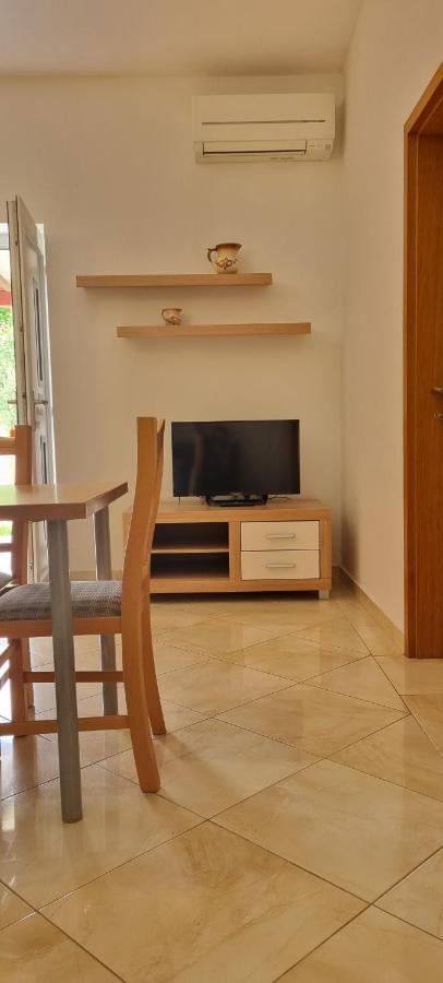 Apartments Andrea II Baska  Exterior photo